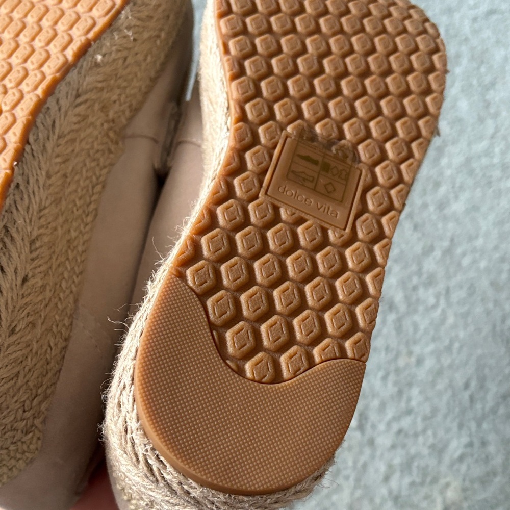 Dolce Vita Bone Suede Espadrille Platform Loafers - Picture 5 of 5